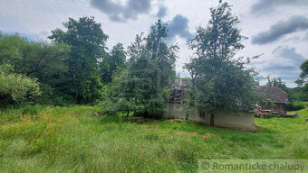 Malá chalúpka na polosamote, v blízkosti mesta Myjava, s v - 16