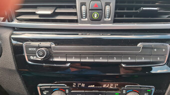 BMW X1 xDrive 18d Sport Line - 16