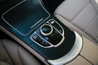 Mercedes-Benz GLC SUV 250d 4MATIC A/T - 16