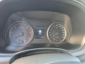 Hyundai i30 2020 - 16