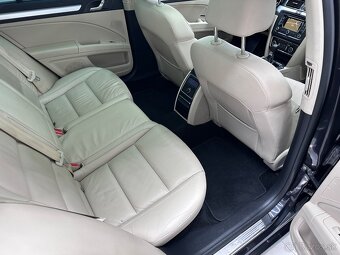Predám Škoda Superb 2.0TDI 125kw 4x4 DSG - 16