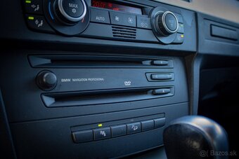 BMW 330d xDrive E91 A/T - 16