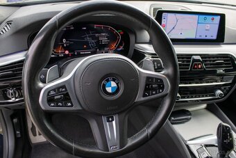 BMW Rad 5 Touring 530d xDrive A/T. - 16