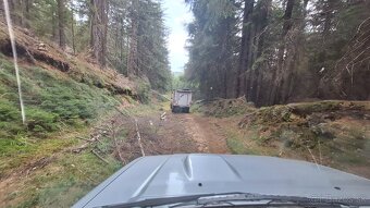 Obytná nadstavba na Pick Up, prives - 16