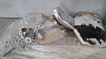 Jawa cz zostatok dielov - 16