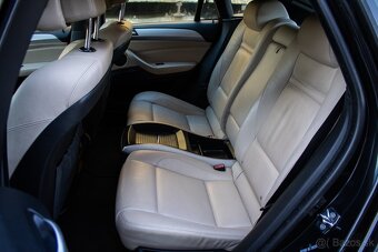 BMW X6 xDrive 30d - 16