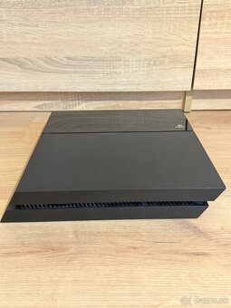 PS4 500GB , ovládače , hry , PS4 kamera , slúchadlá A ĎALŠIE - 16