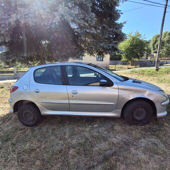 Predám Peugeot 206 - 16
