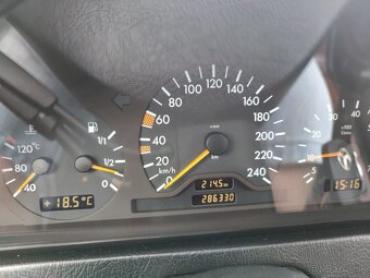 Mercedes C180 - 16