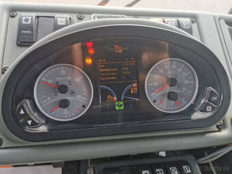 Prodám sklápěč KIEFER 1152 EURO 6 4x4 S3 zimní údržba - 16