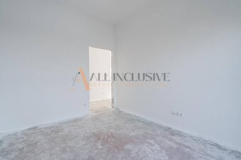 ZNÍŽENÁ CENA l NA PREDAJ 3 IZBOVÝ BYT S BALKÓNOM, PODUNAJSKÉ - 16
