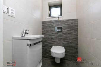 Na predaj luxusný rodinný dom v Bratislave - 16