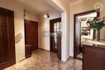 HALO reality - Predaj, päťizbový byt Nové Mesto nad Váhom, H - 16