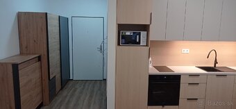 Prenájom exkluzívny 1- izbový byt + garáž , Chtelnica - 16