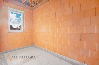 ALL INCLUSIVE | NA PREDAJ 4 IZBOVÝ ROZOSTAVANÝ RODINNÝ DOM,  - 16