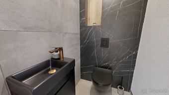 Jedinečný apartmán na prenájom v Šajdíkových Humencoch - 16