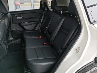 Nissan X-Trail Tekna E-Power 2024, 159kW, / AJ NA SPLÁTKY/ - 16