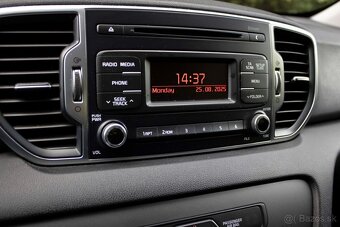 Kia Sportage 1.6 GDi Silver 2WD - 16