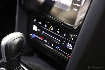 Volkswagen Passat B8 Variant 2.0 TDI 110kW DSG automat - 16