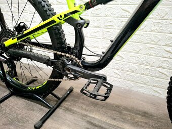 Predám celoodpružený bicykel Polygon Siskiu T7 29" - 16