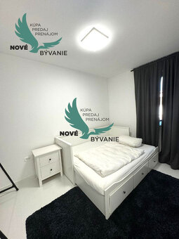 Luxusná novostavba vila s bazénom blízko mora a výhľadom na - 16