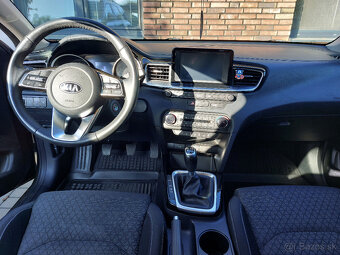 KIA Cee’d 1.4 MPI Gold - 16