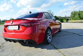 Alfa Romeo Giulia 2.2d Veloce Q4 - 16