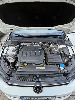 VW Golf Variant - 16
