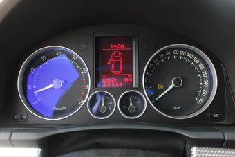 Volkswagen Golf R32 V6 184kw - 16