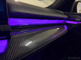 BMW i5 M60 xDrive B&W - 16