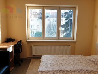  Na prenájom moderný zariadený 2-izbový byt po kompletnej  - 16