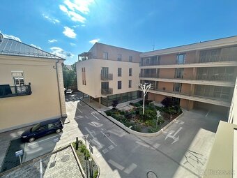 2-izbový byt s klimatizáciou v centre - 16