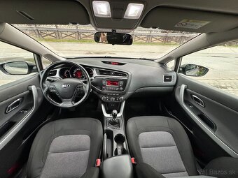 KIA Cee’d Hatchback 74kw Manuál - 16