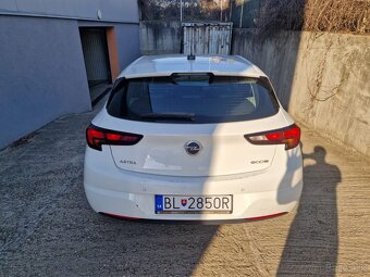 Opel Astra 1.0 - 16