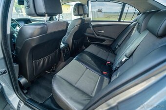 BMW E60 525d xDrive A/T - 16