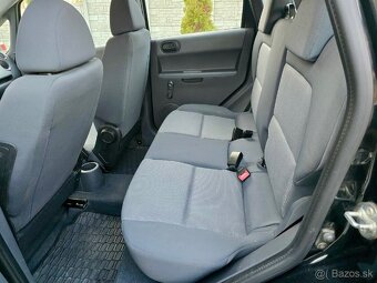 Mitsubushi Colt - 16