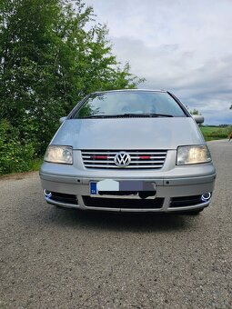 VW SHARAN 4 MOTION VR6 2.8 BENZÍN 150KW AYL.STK/EK 12/2025 - 16