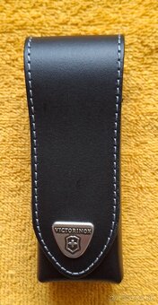 PREDÁM PRODUKTY VICTORINOX - 16