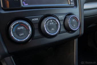 Subaru XV 2.0i Exclusive benzín 4x4 automat - 16