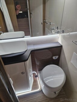 Prenájom autokaravanu 132kW automat , rezervacie na rok 2026 - 16