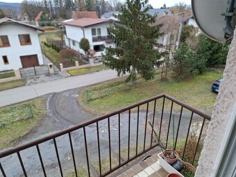 Trojizbový byt s balkónom v pokojnej lokalite obce Buzitka - 16