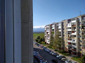Prenájom_2-izbový byt s loggiou - 16