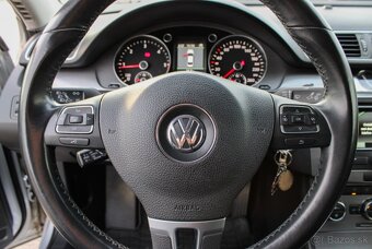 Volkswagen Passat B7 Sedan 2.0 TDI BMT - 16