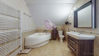 Samostatne stojaci 5 izbový rodinný dom blízko centra - 16