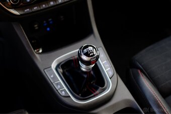Hyundai i30n Performance - 16