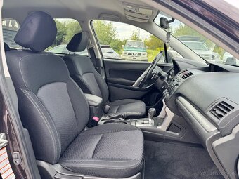 Subaru Forester 2.0i Comfort CVT - 16