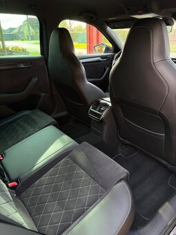ŠKODA Superb Sportline 2.0TDi 2022 DSG VIRTUAL/ŤAŽNÉ/WEBASTO - 16