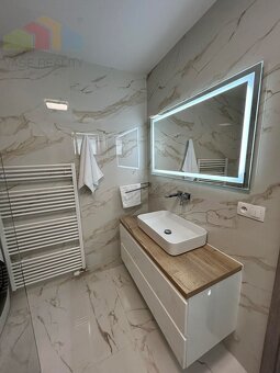 Luxusný 3 izbový mezonetový byt v UrbanParku (105 m2)-Trenčí - 16