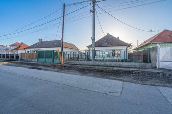 ALL INCLUSIVE l NA PREDAJ 3 IZBOVÝ RODINNÝ DOM S 18 ÁR POZEM - 16