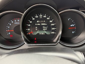Kia Ceed Combi SW 1.6 CRDI 100Kw GT- LINE - 16